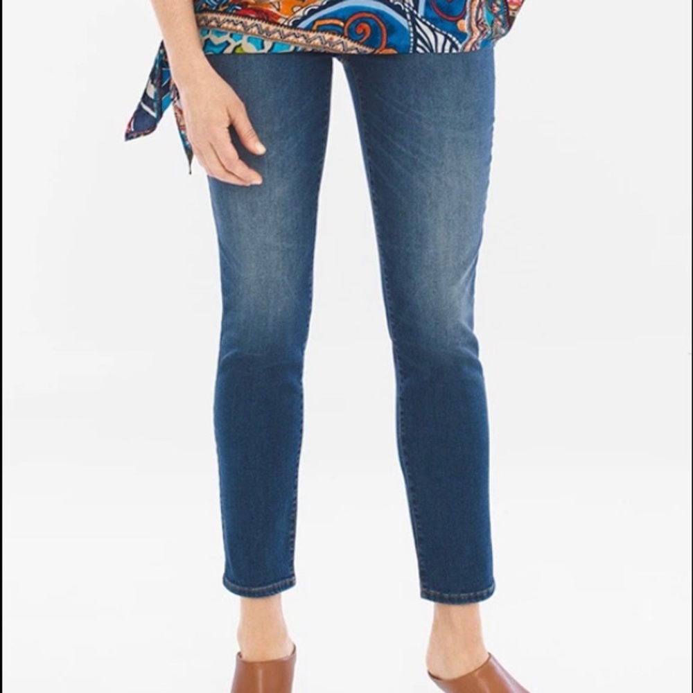 Chico's the Platinum High Rise Ankle Medium Wash Denim Blue Jeans Size 2 - Picture 1 of 11